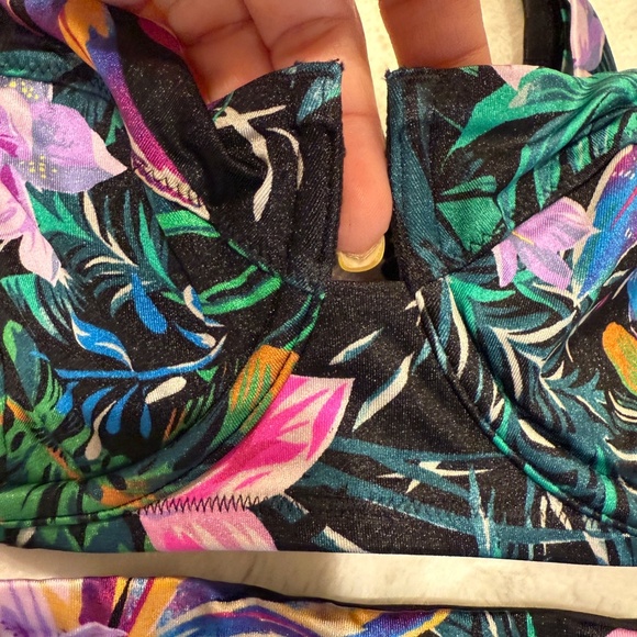 New! Victoria's Secret Black Palm Bikini Set 45574 - Picture 5 of 11